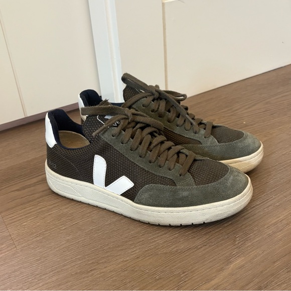 Veja V-12 Khaki and White Women's Sneakers - Picture 2 of 8